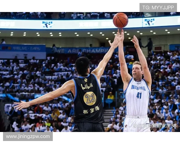 激烈对决一触即发篮球比赛高清直播全程回放体验